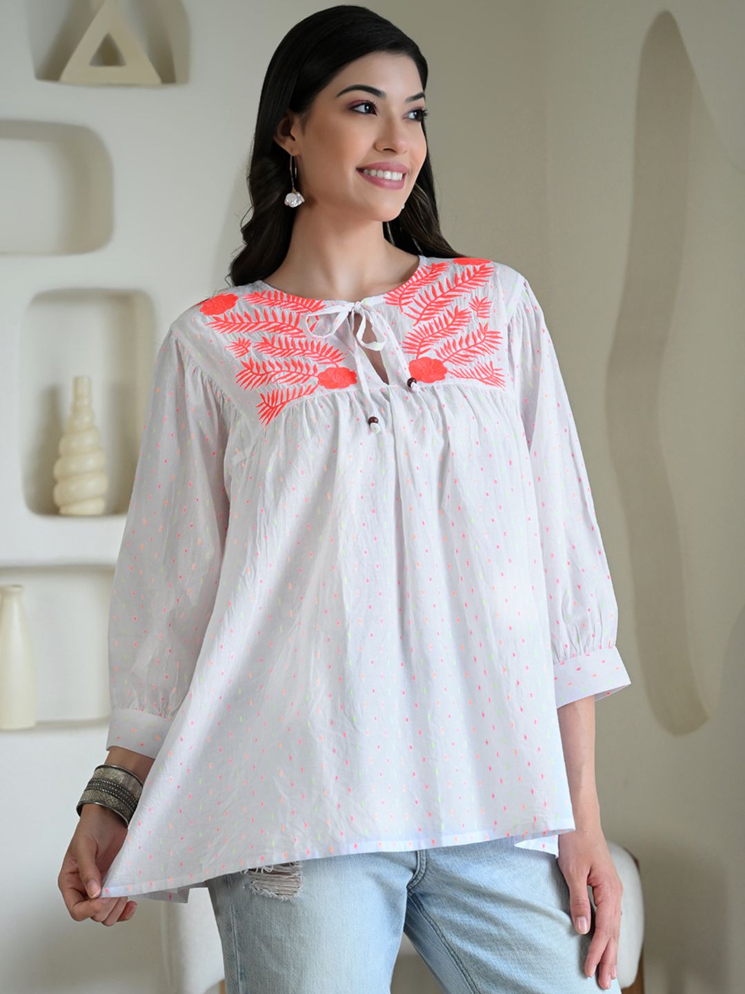 Embroidered Balloon Sleeves Tunic