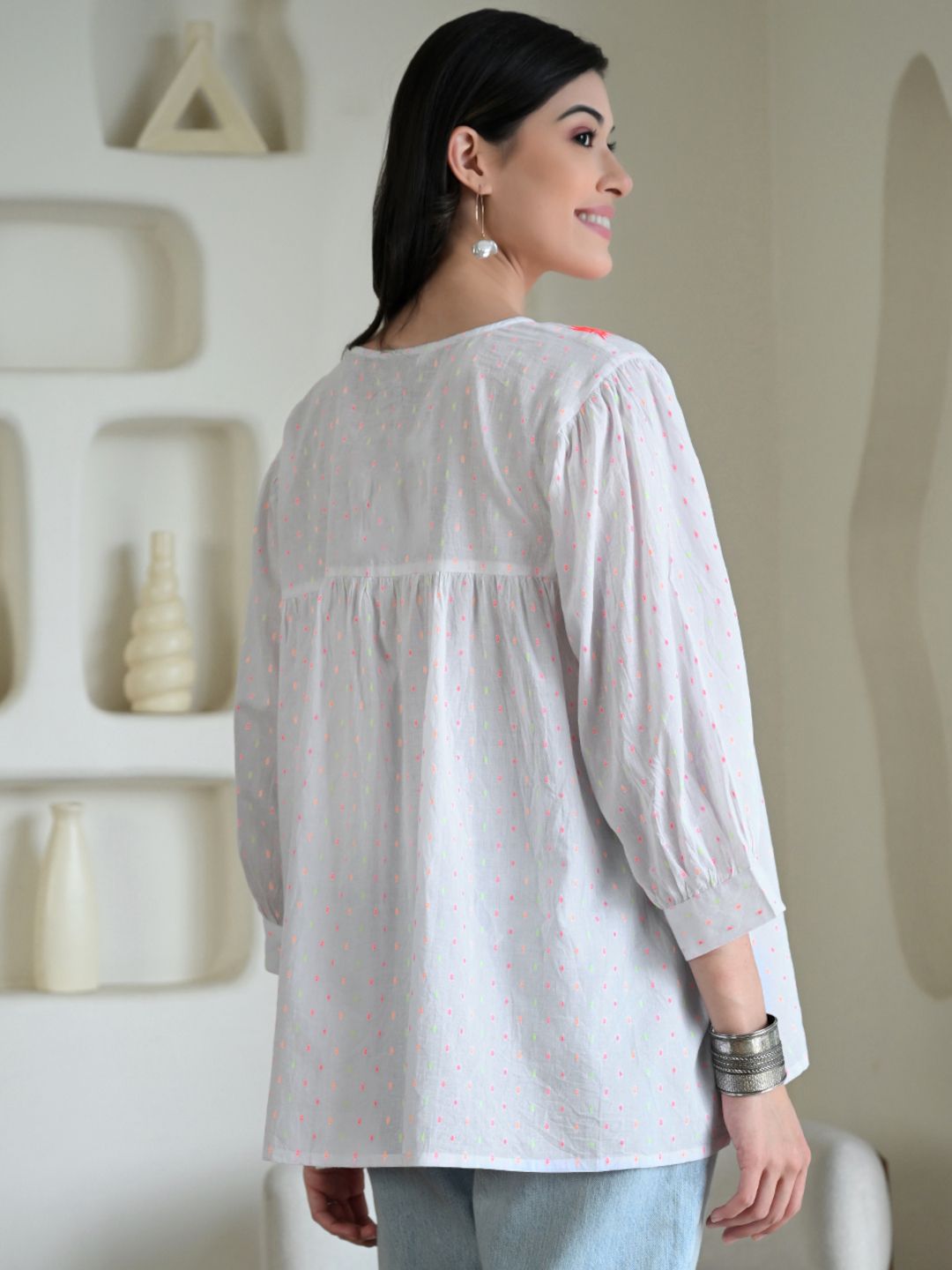 Embroidered Balloon Sleeves Tunic
