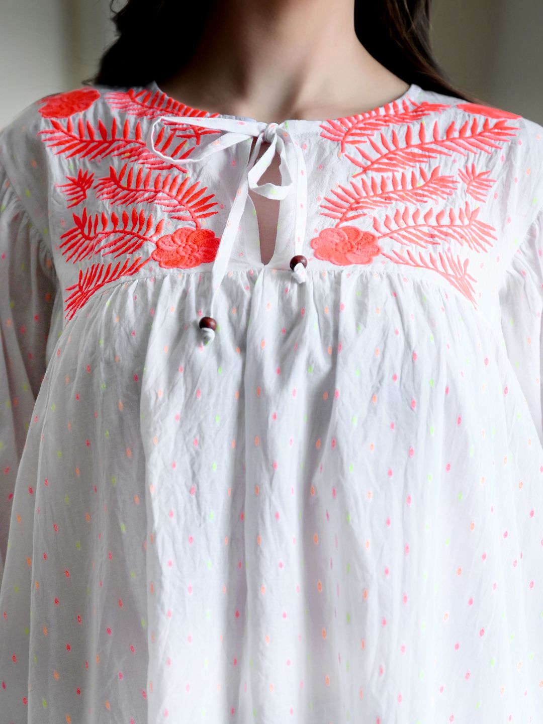 Embroidered Balloon Sleeves Tunic