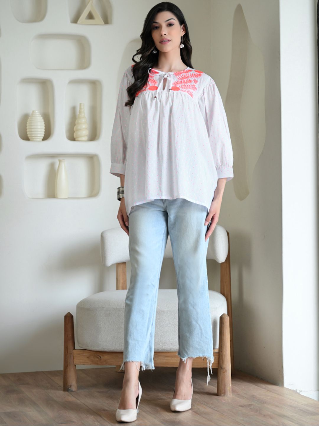 Embroidered Balloon Sleeves Tunic